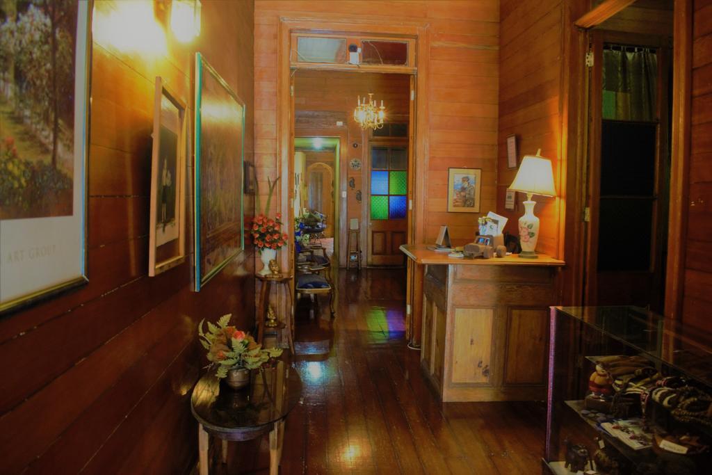 Hostal Aloha Inn Iquique Extérieur photo